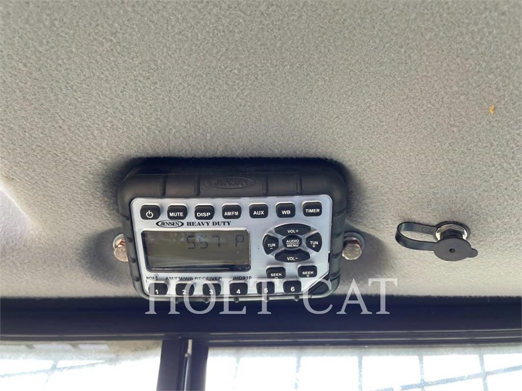 New Holland C237 Telakuormaajat