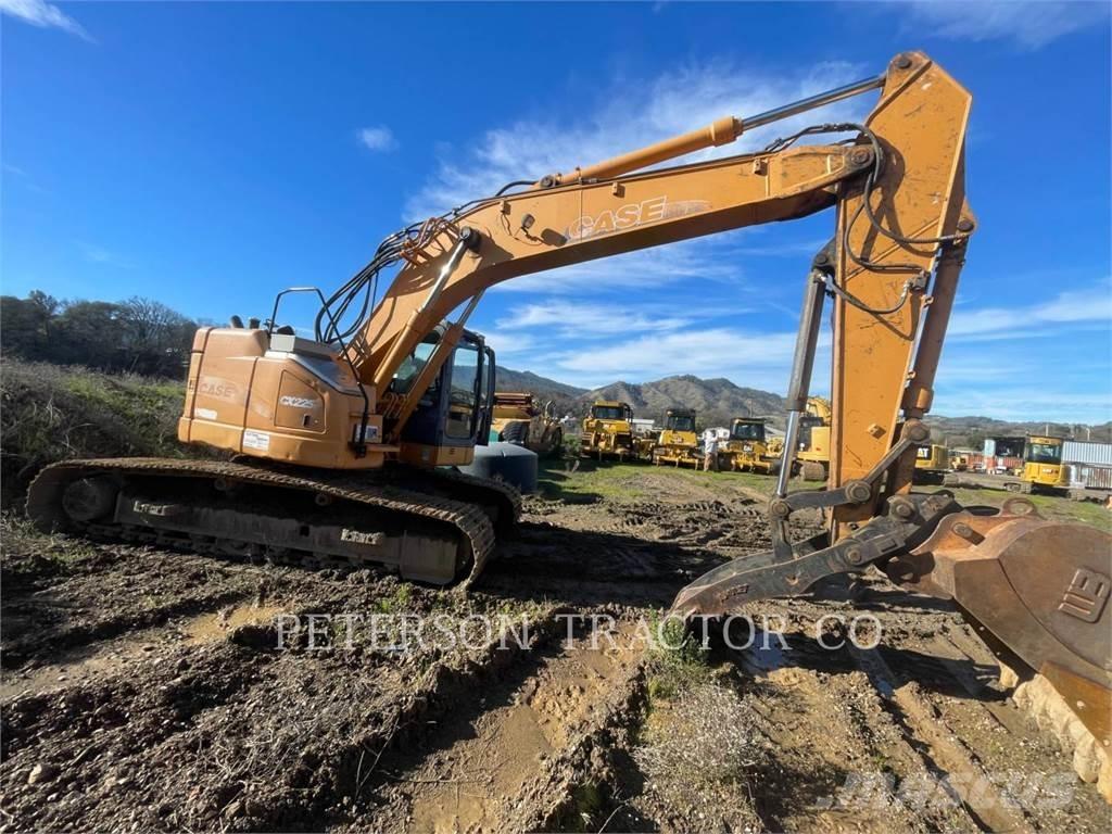 New Holland CX225 Telakaivukoneet