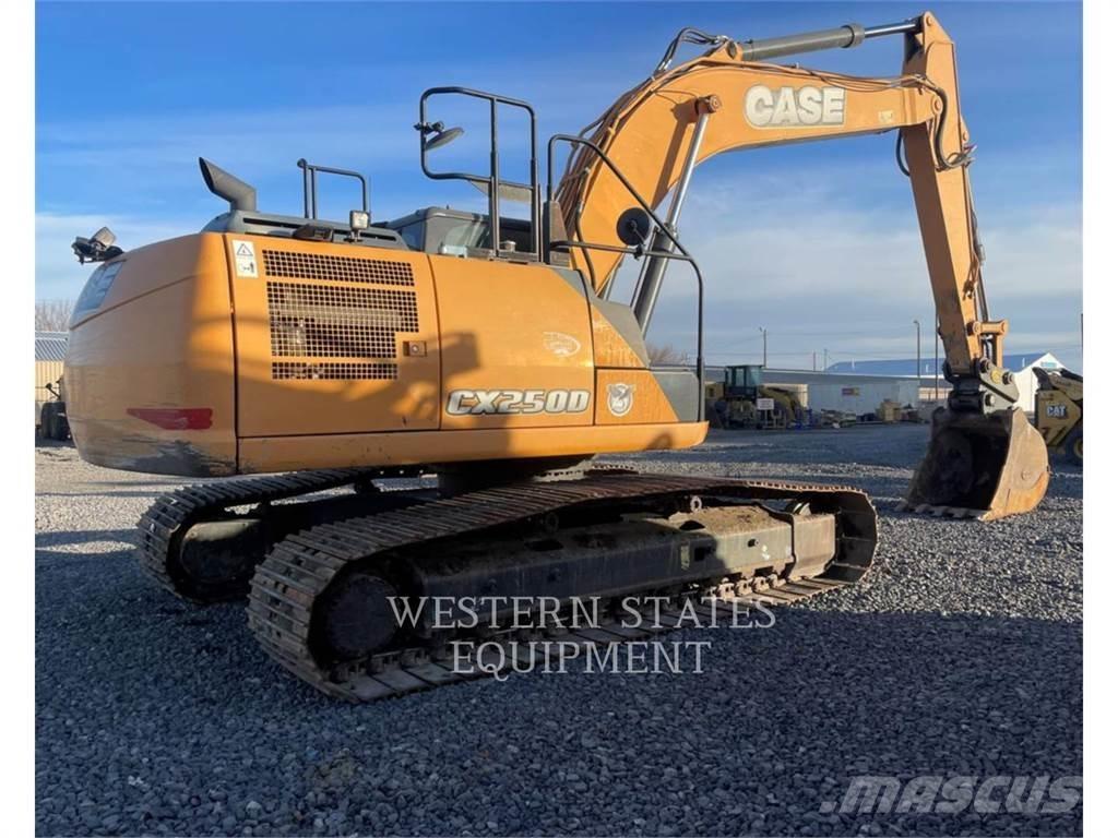 New Holland CX250D Telakaivukoneet