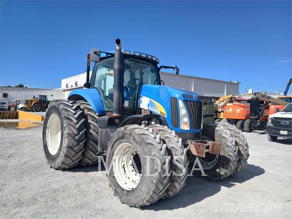 New Holland T8030 Traktorit