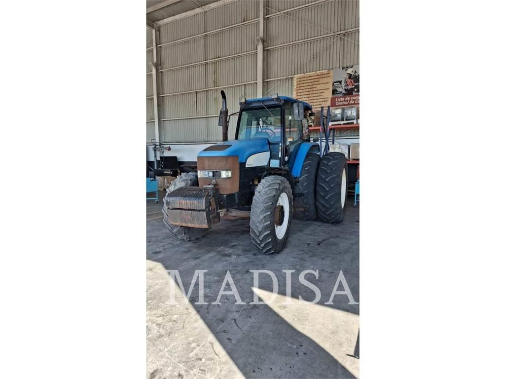 New Holland TM7030 Traktorit