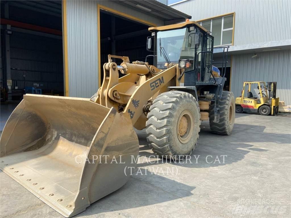 SEM MACHINERY 669 C Pyöräkuormaajat