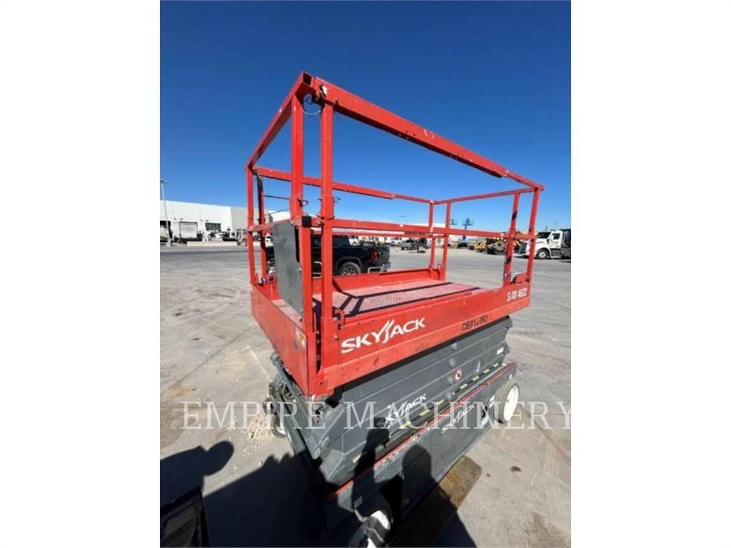 Skyjack 4632 Kuukulkijat