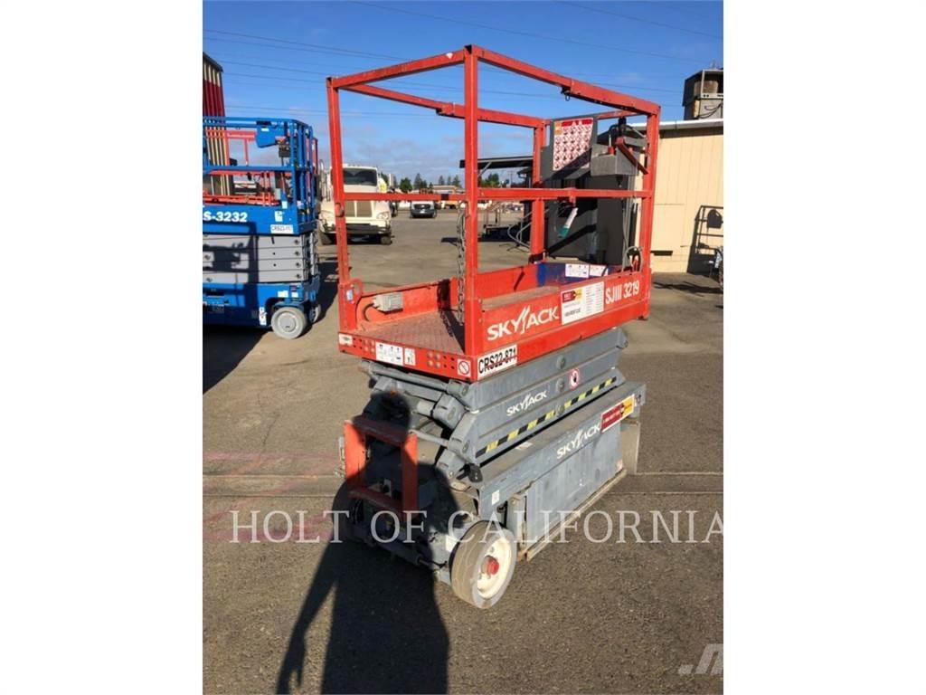 Skyjack SCISSOR 19 Saksilavat