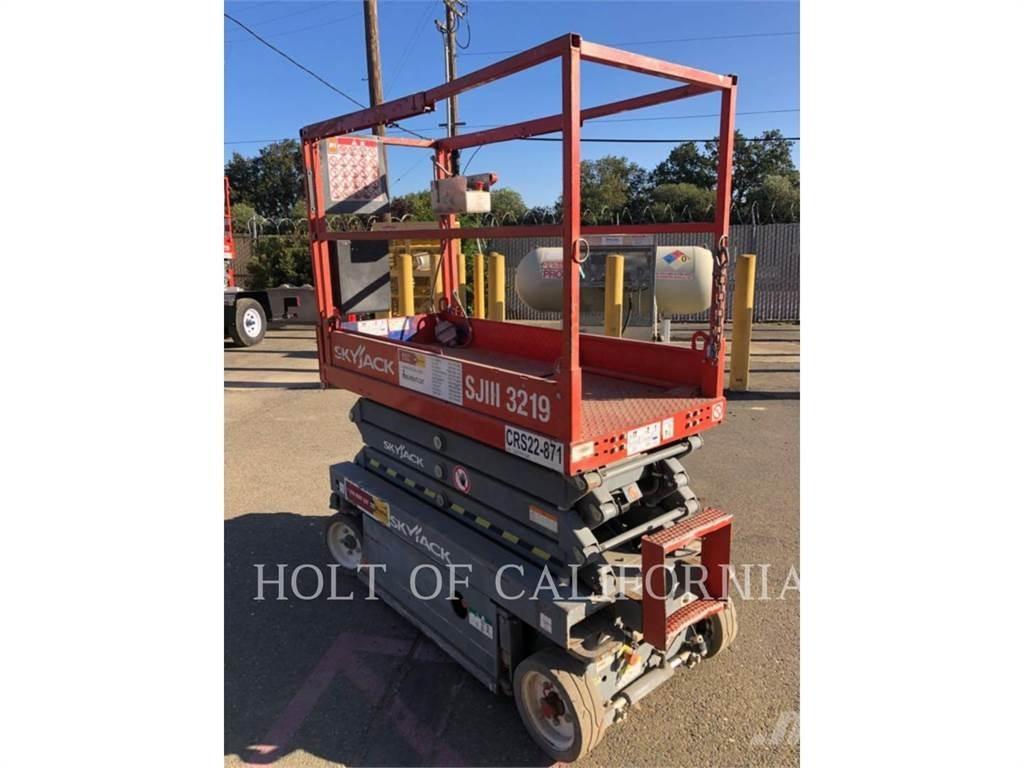 Skyjack SCISSOR 19 Saksilavat