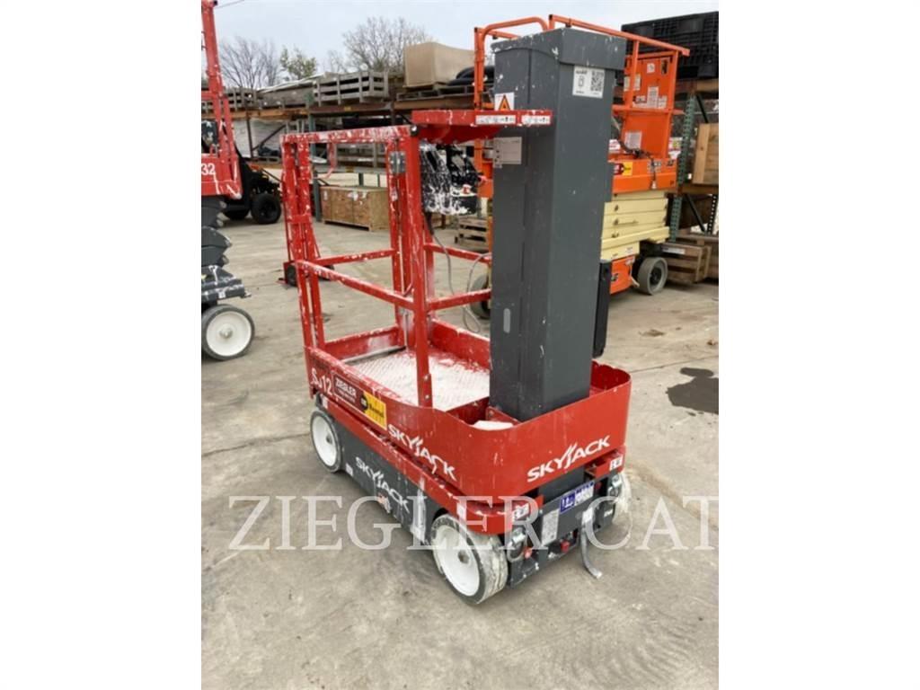 Skyjack SJ12 Saksilavat