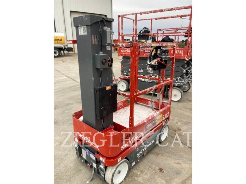 Skyjack SJ12 Saksilavat