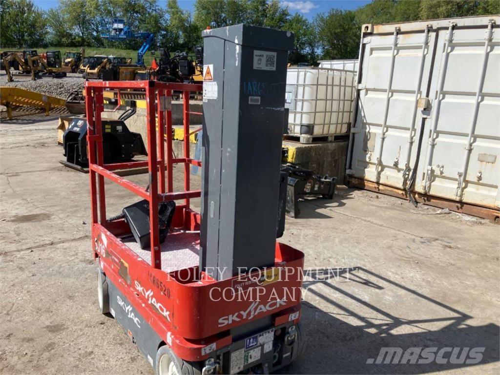 Skyjack SJ16 Saksilavat