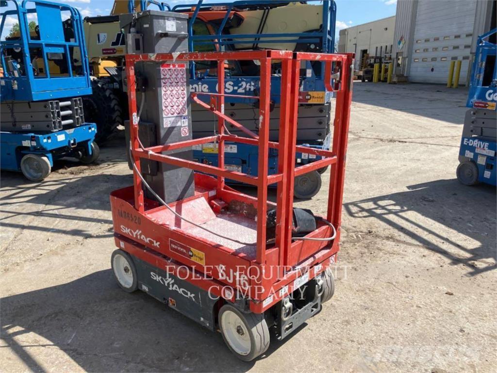 Skyjack SJ16 Saksilavat