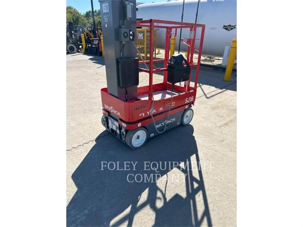 Skyjack SJ16 Saksilavat