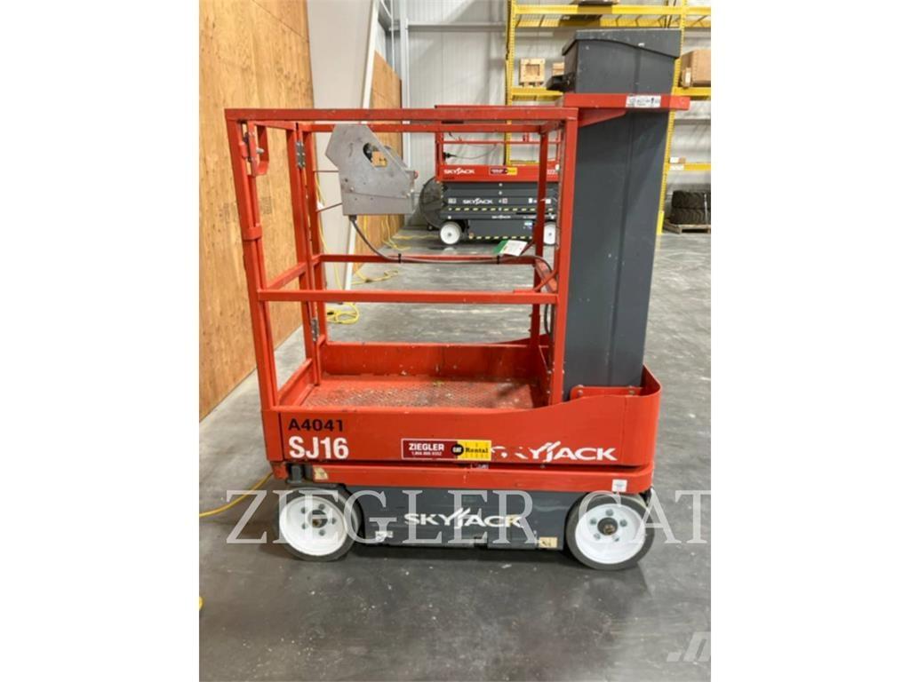 Skyjack SJ16 Saksilavat