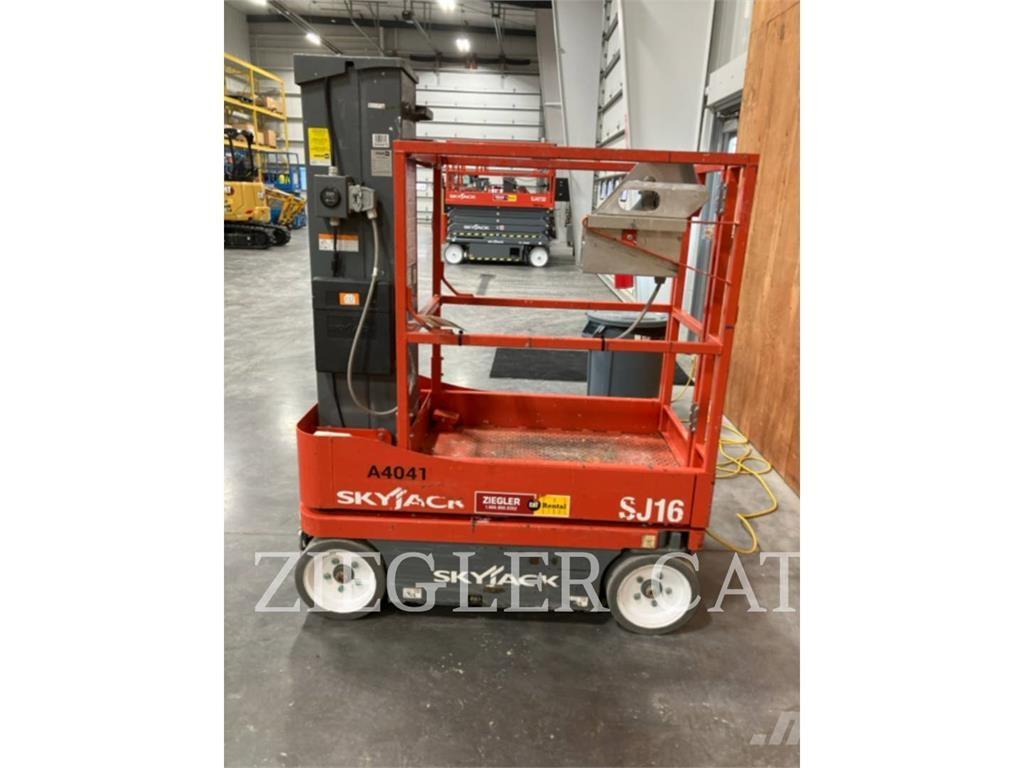 Skyjack SJ16 Saksilavat