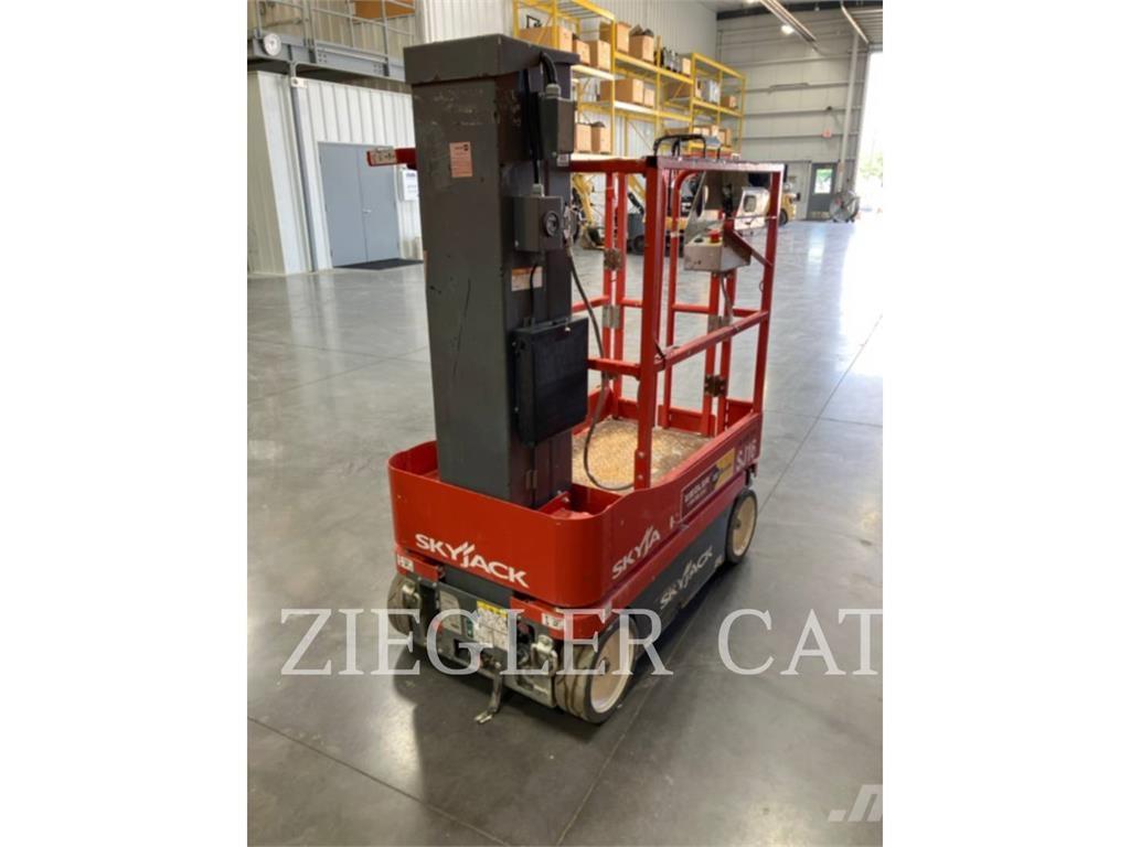 Skyjack SJ16 Saksilavat