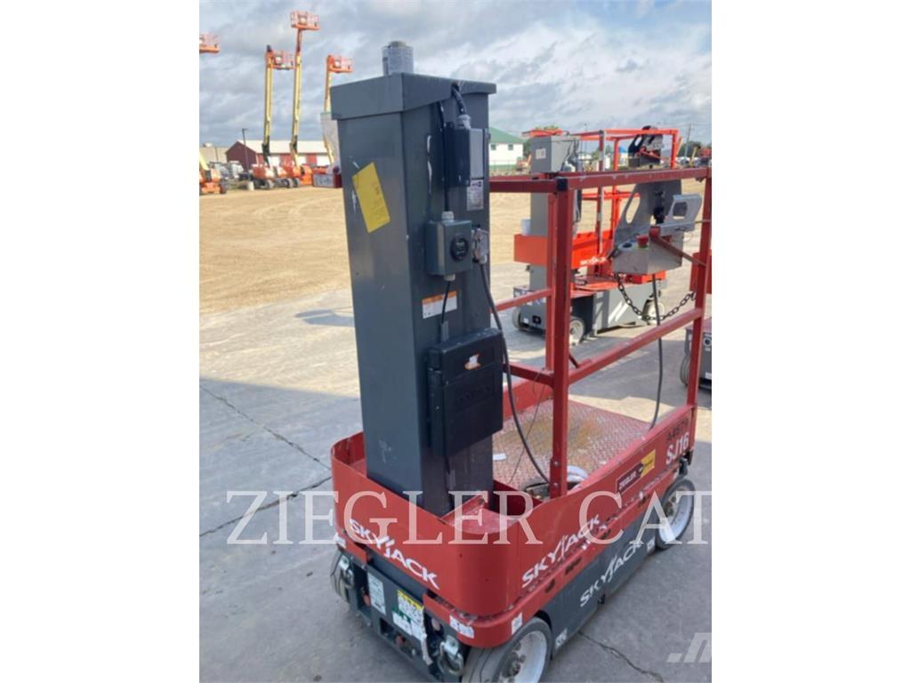 Skyjack SJ16 Saksilavat