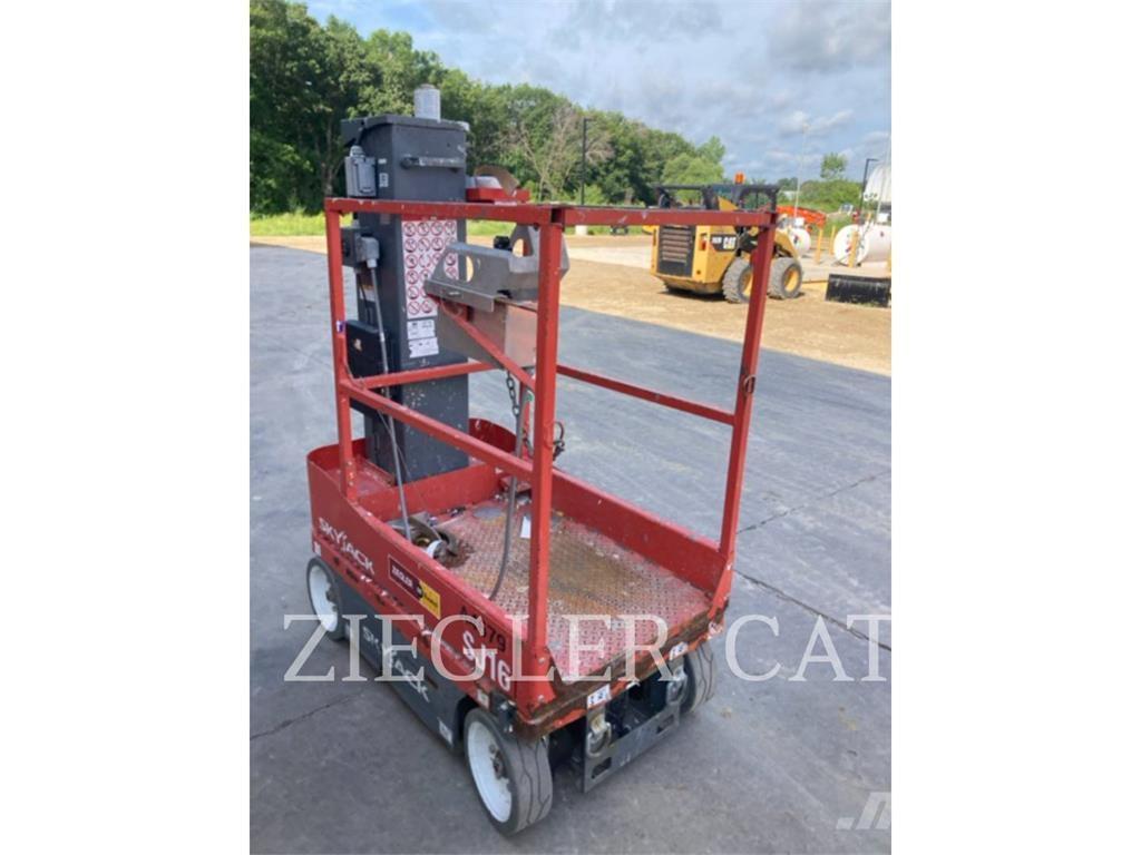 Skyjack SJ16 Saksilavat