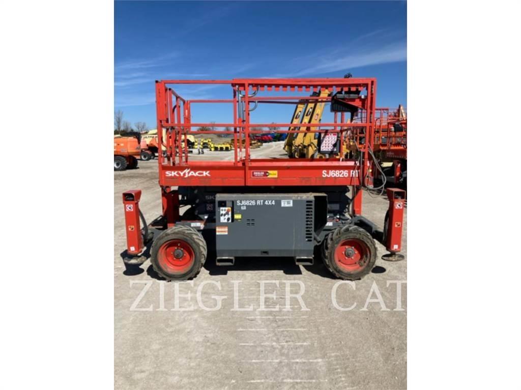 Skyjack SJ6826RT Saksilavat