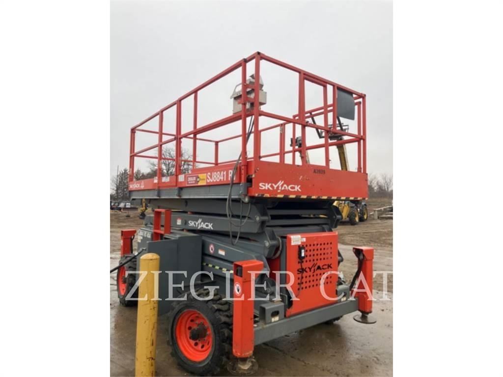 Skyjack SJ8841 Saksilavat