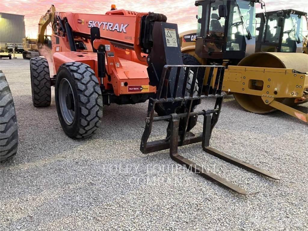 SkyTrak 6042O Kurottajat