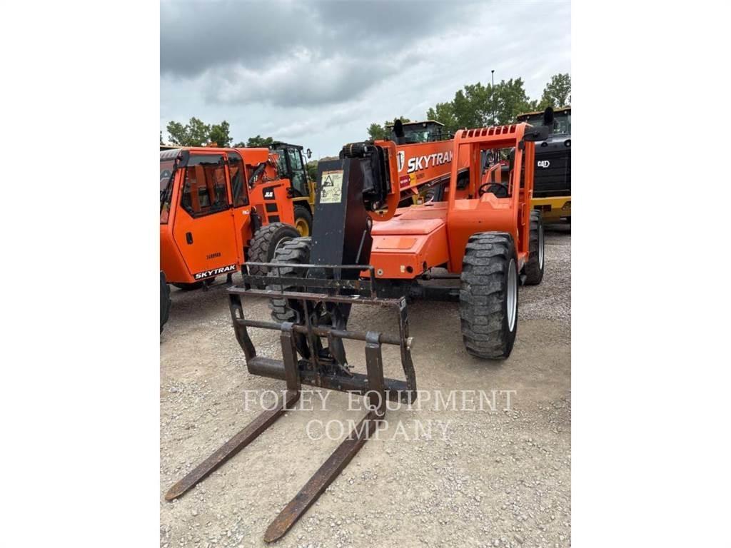 SkyTrak 8042O Kurottajat