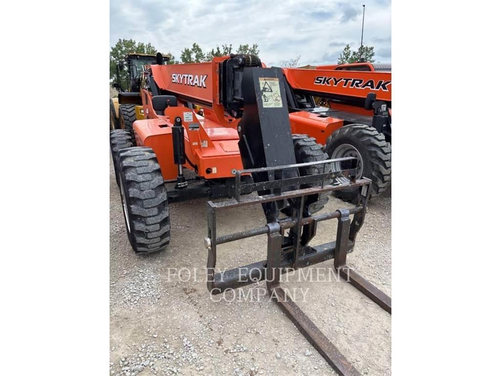 SkyTrak 8042O Kurottajat