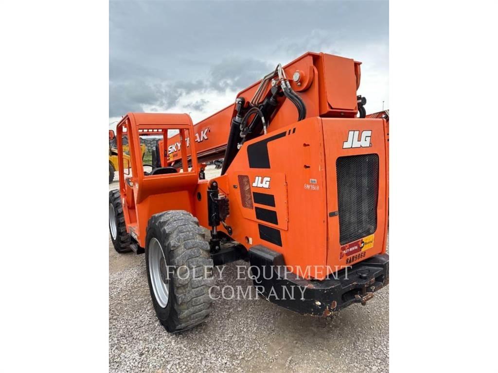 SkyTrak 8042O Kurottajat