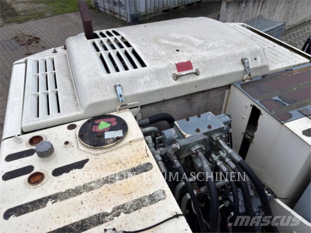 Terex TC225LC Telakaivukoneet