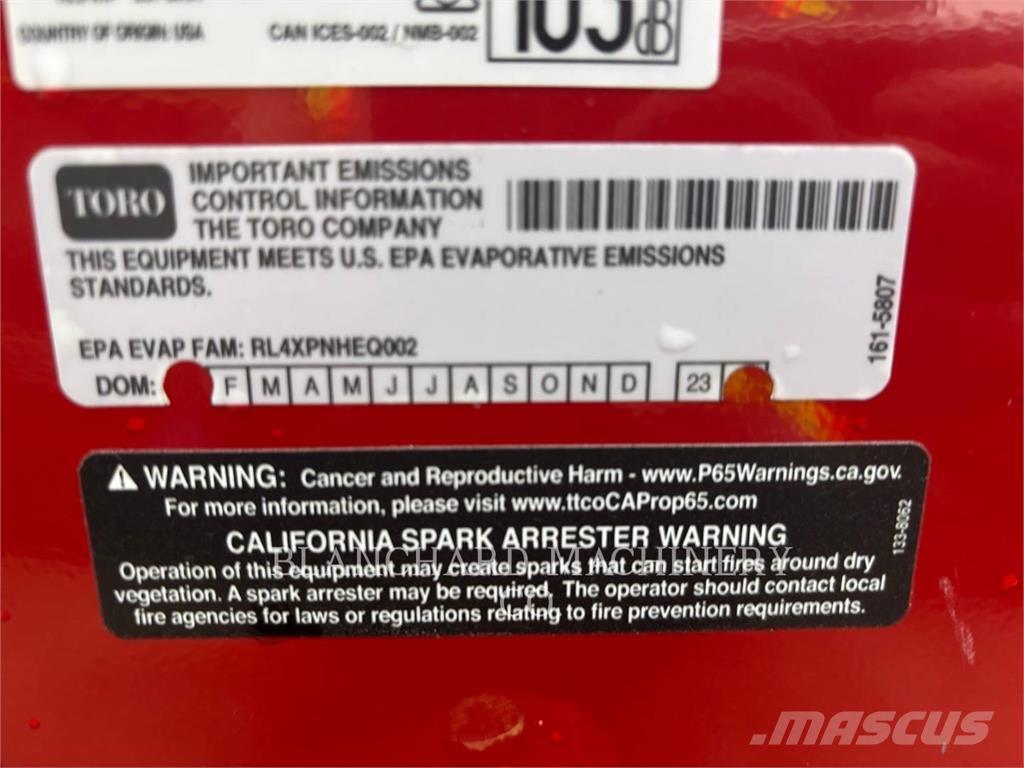 Toro TX-427 Liukuohjatut kuormaajat