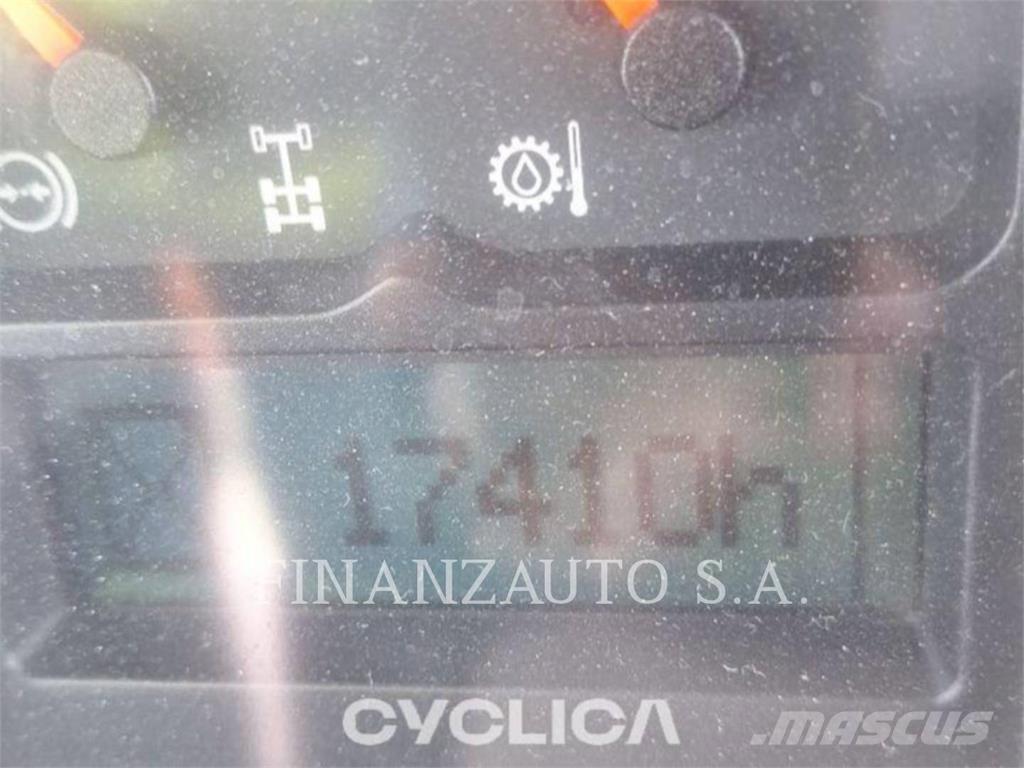 Volvo A25D Dumpperit