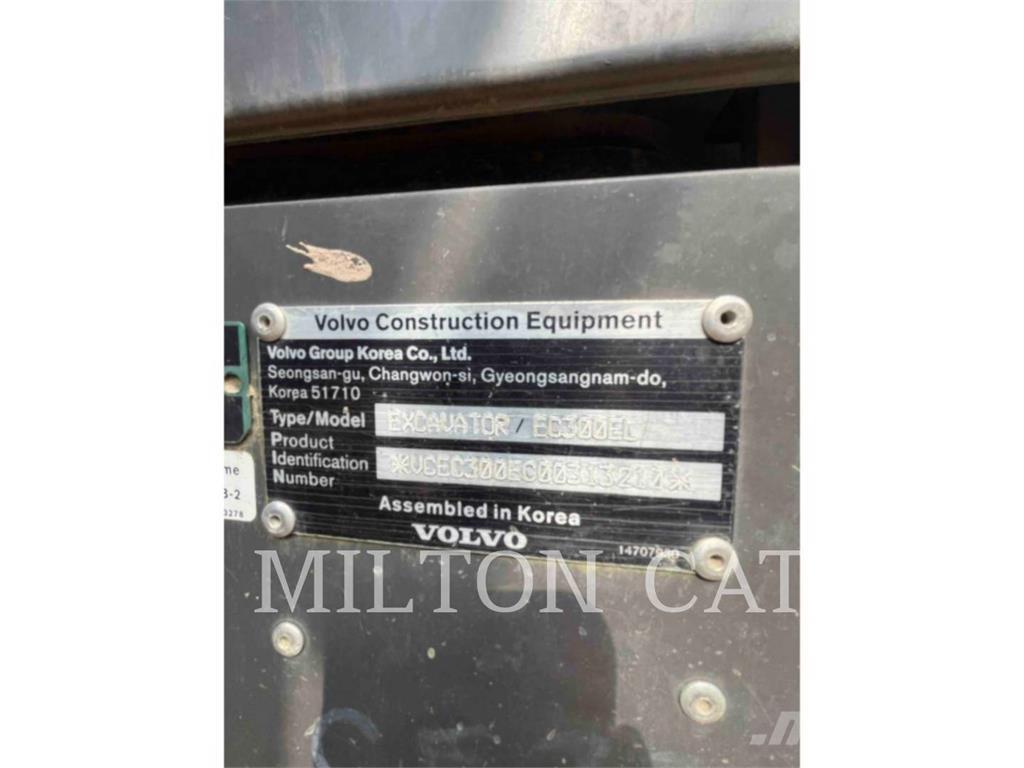 Volvo EC300E Telakaivukoneet