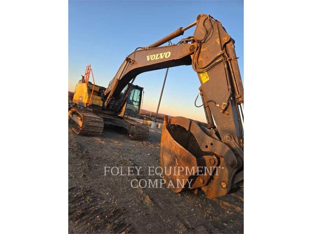 Volvo EC300EL Telakaivukoneet