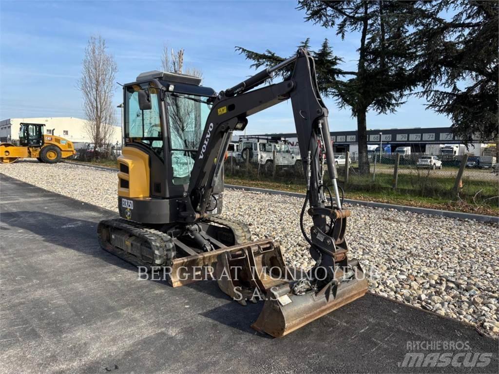 Volvo ECR25D Telakaivukoneet
