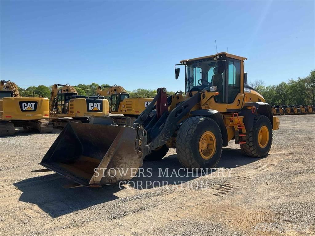 Volvo L60H. Pyöräkuormaajat