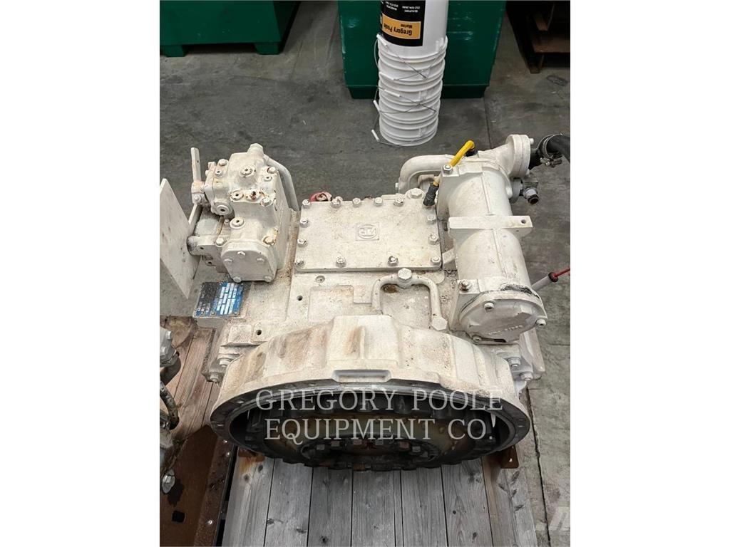 ZF TRANSMISSION 1950A Laivojen apumoottorit