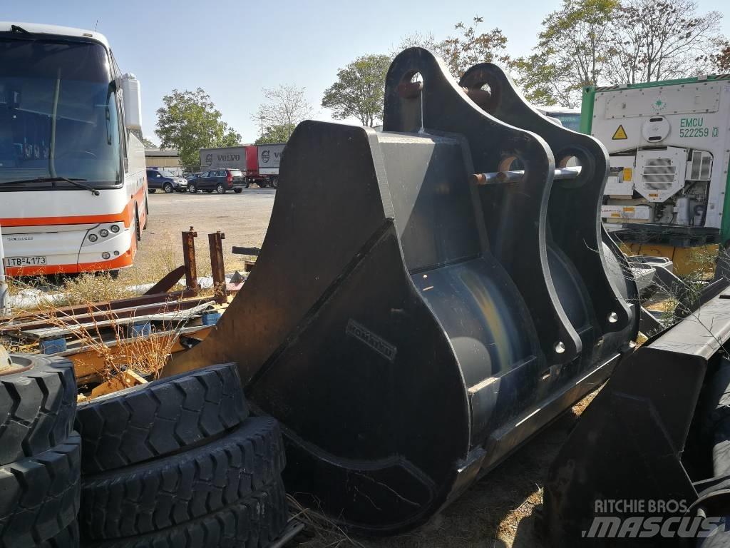 KOMATSU PC800 / PC750 Kauhat