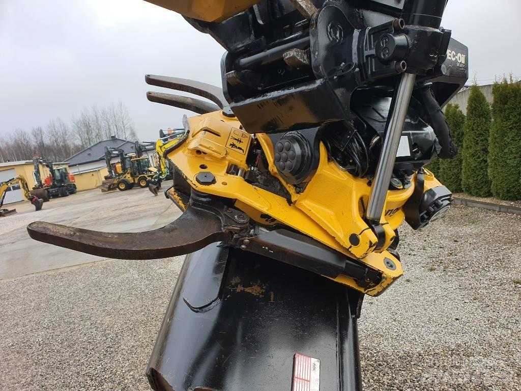 CAT M 318 F Pyöräkaivukoneet