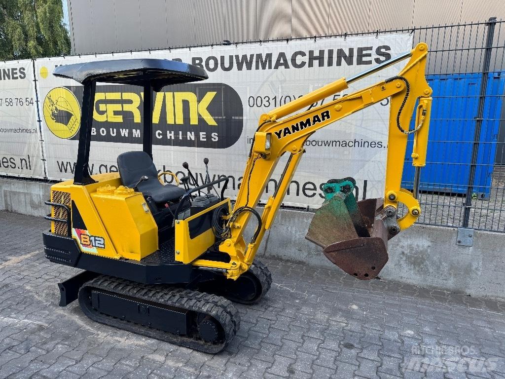 Yanmar B12 Minikaivukoneet < 7t