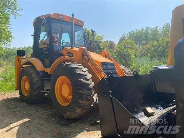 JCB 4CX Kaivurikuormaajat