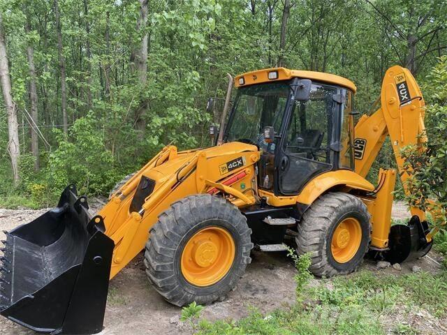 JCB 4CX Kaivurikuormaajat