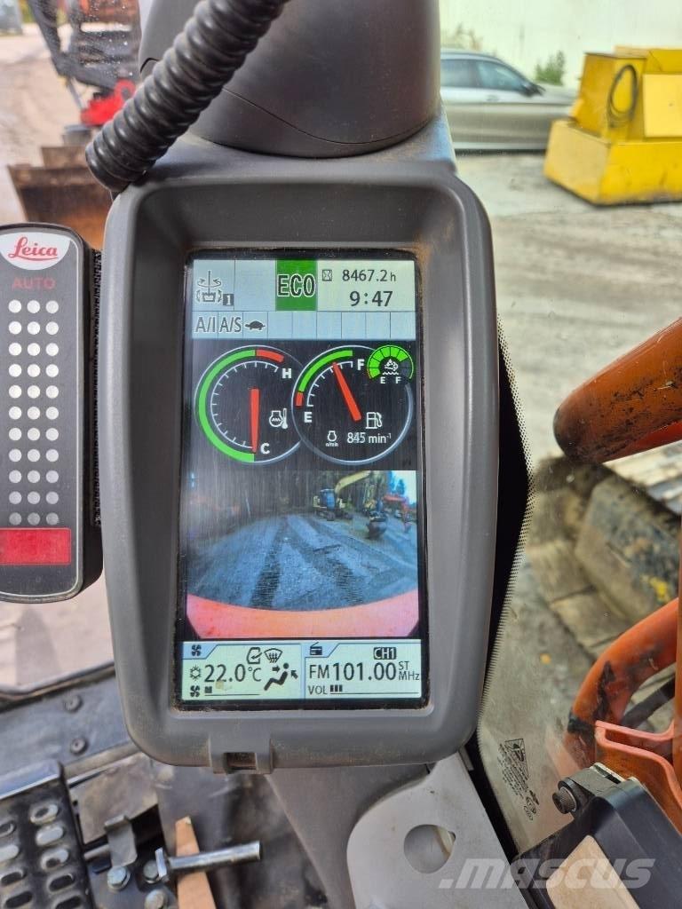Hitachi ZX 300 LC-6 Telakaivukoneet