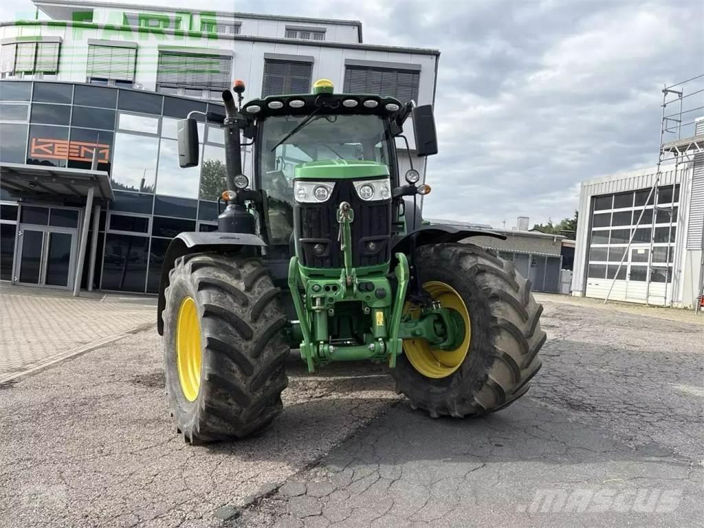 John Deere 6215r Traktorit