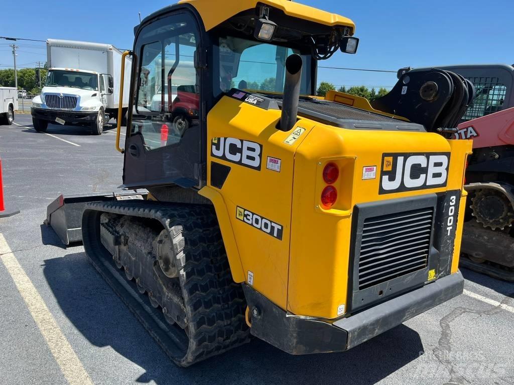 JCB 300 T Liukuohjatut kuormaajat