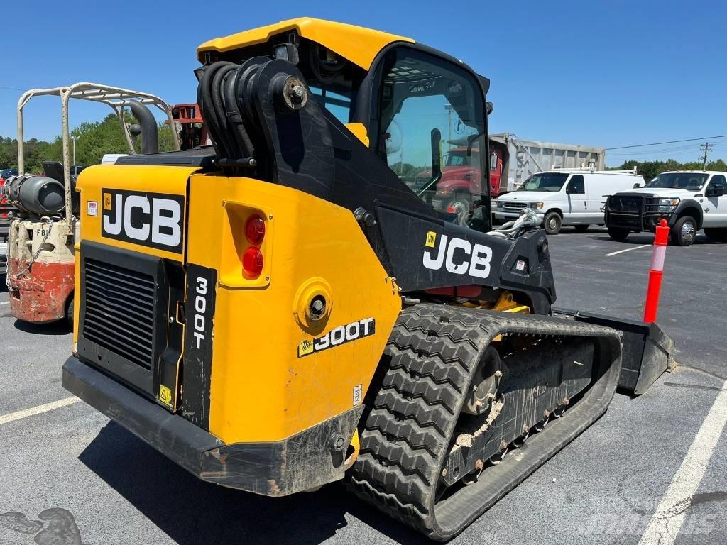 JCB 300 T Liukuohjatut kuormaajat