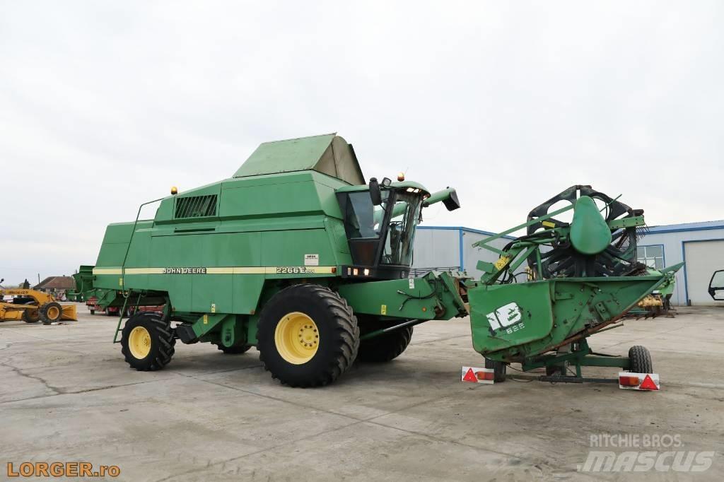 John Deere 2266 E Leikkuupuimurit