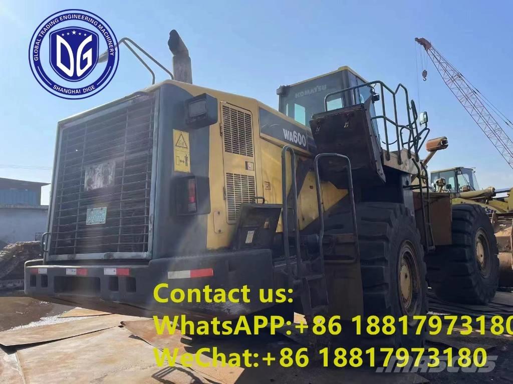 Komatsu WA 600-6 Pyöräkuormaajat