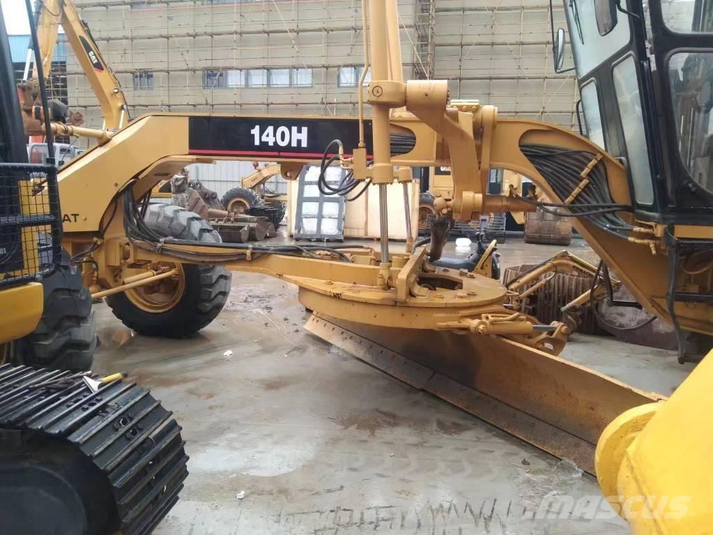 CAT 140 H Tiehöylät