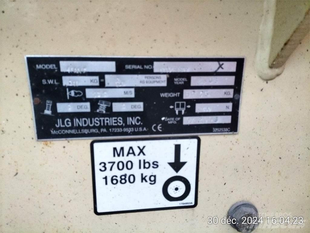 JLG 4069LE Saksilavat