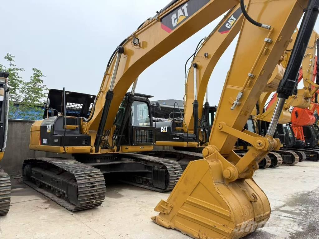 CAT 330 D2 Telakaivukoneet
