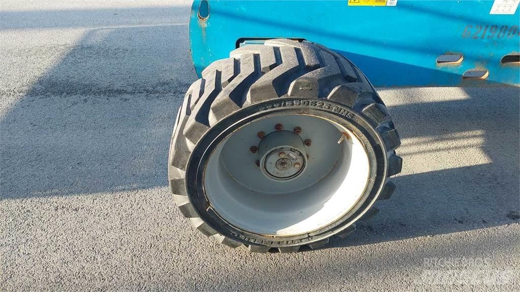 Genie S60HCE Teleskooppipuominostimet