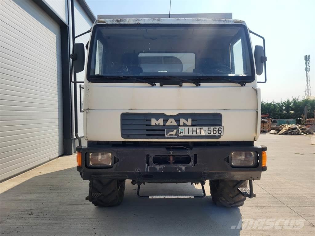 MAN 10.185LAEC 4X4 Umpikorikuorma-autot