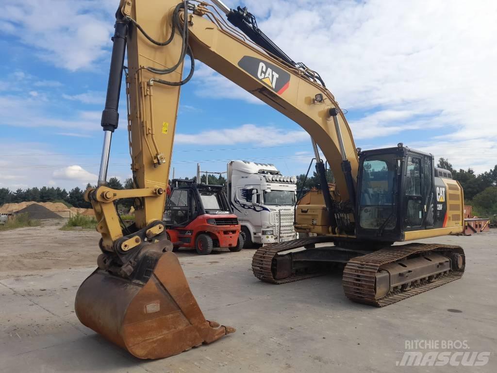 CAT 326 F Telakaivukoneet